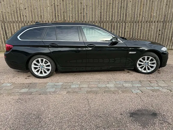 BMW 520D 2016 photo 2