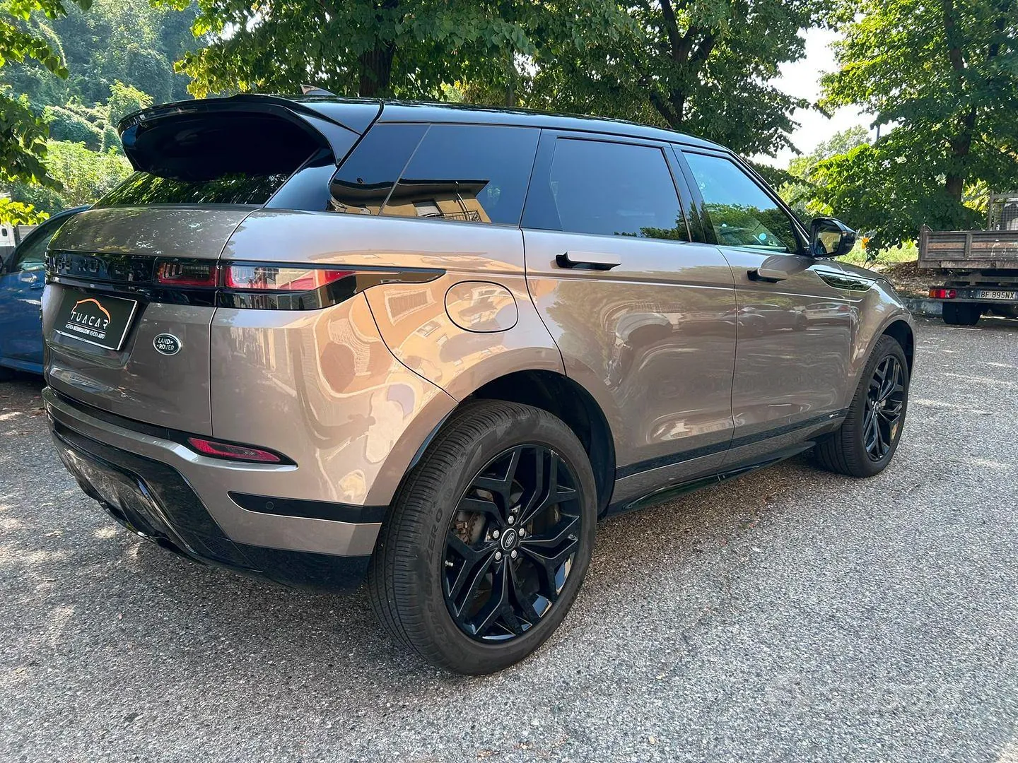 Land Rover Range Rover Evoque 2019 photo 4