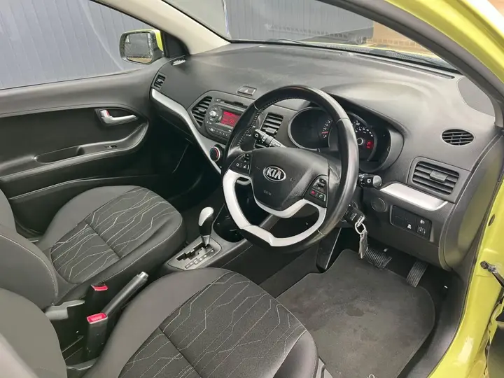 Kia Picanto 2015 photo 5