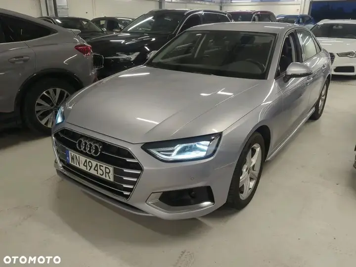 Audi A4 Limousine