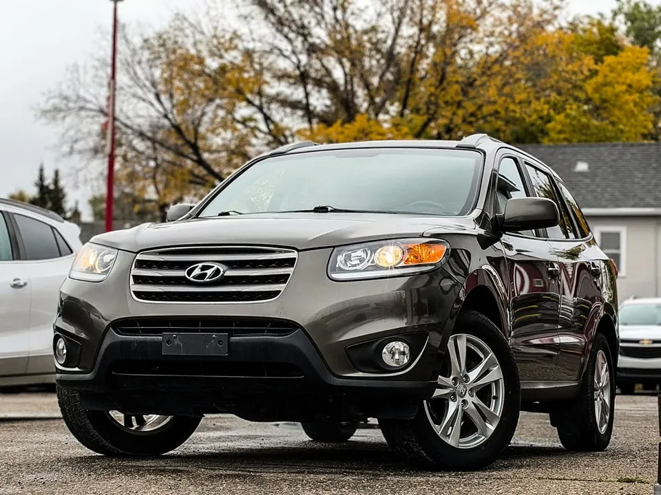 Hyundai Santa Fe 2012 photo 4