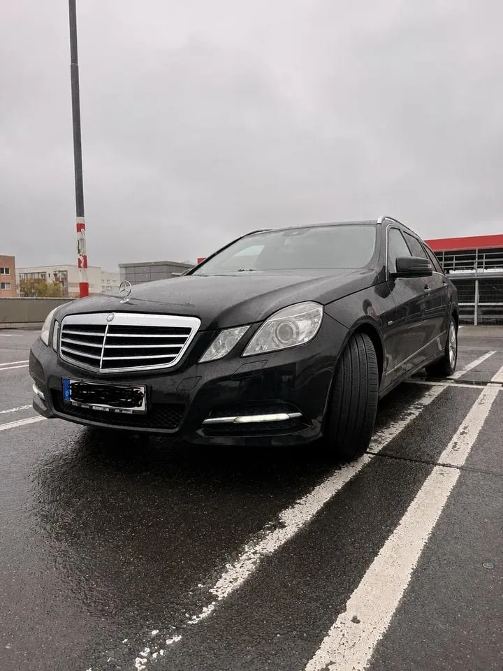 Mercedes-Benz E220 Cdi