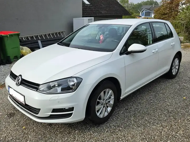 Volkswagen Golf 2015 photo 2