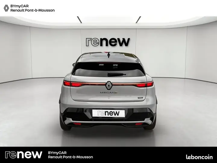 Renault Megane 2023 photo 4