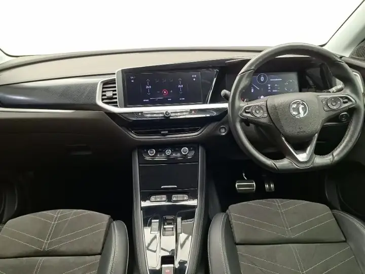 Vauxhall Grandland 2023 photo 3