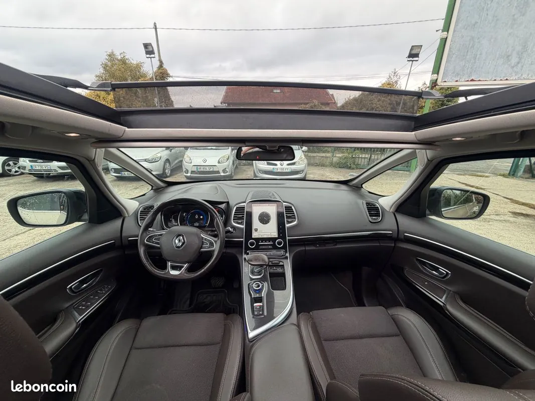 Renault Espace 2016 photo 4