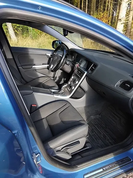 Volvo V60 2015 photo 3
