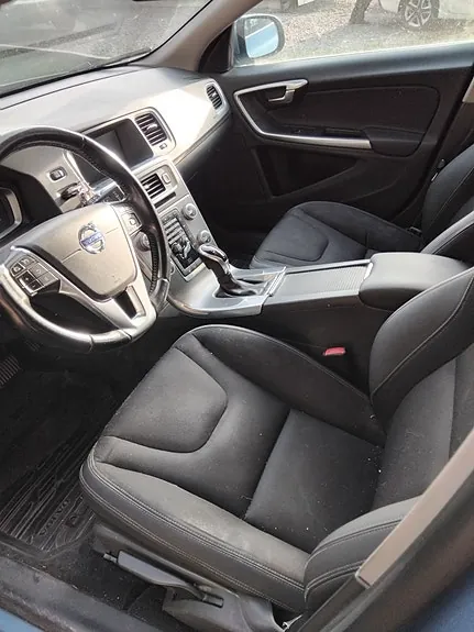 Volvo V60 2015 photo 5