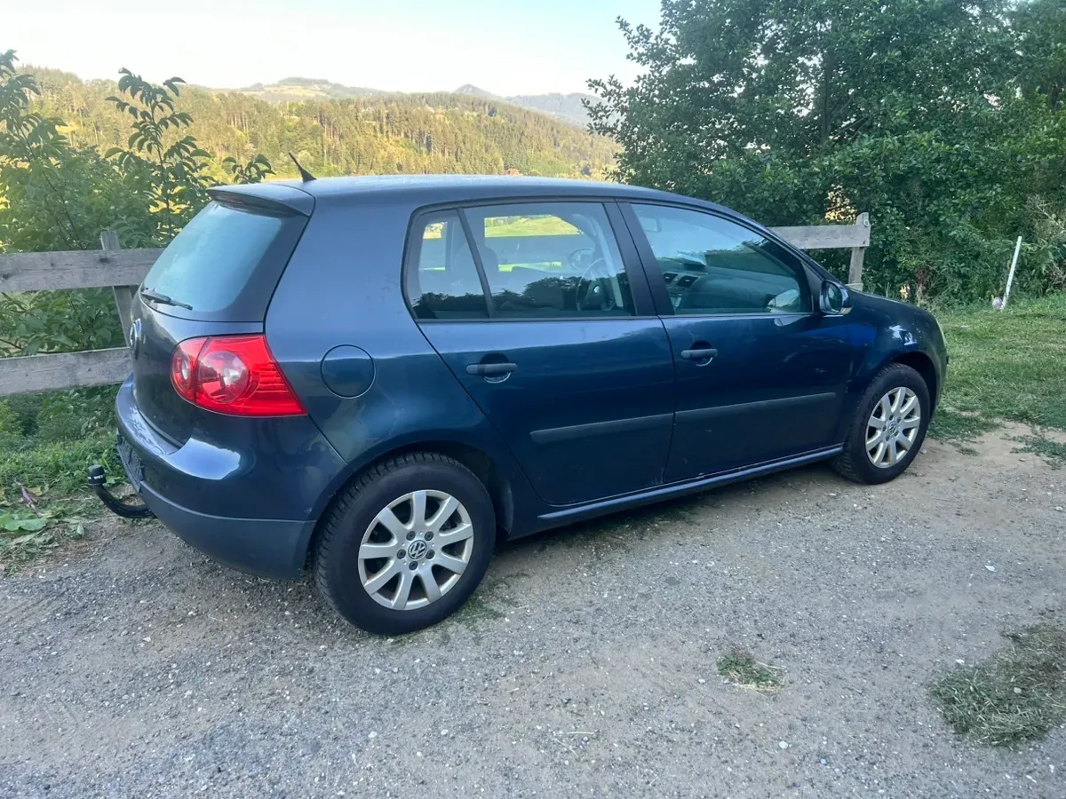 Volkswagen Golf 2006 photo 2