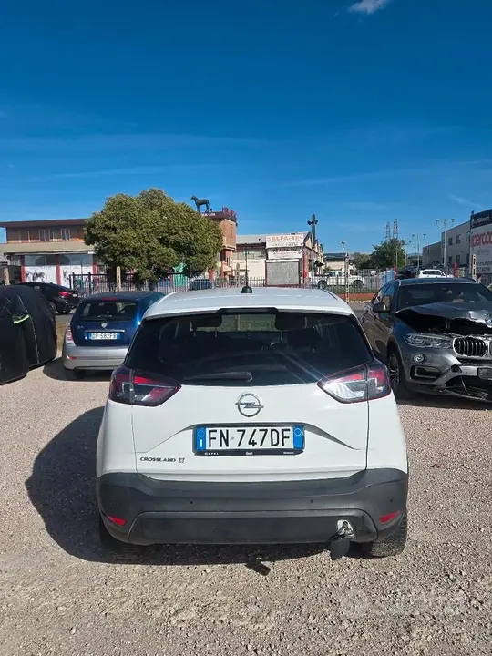 Opel Crossland X 2018 photo 3