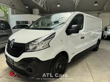 Renault Trafic 2017 photo 2