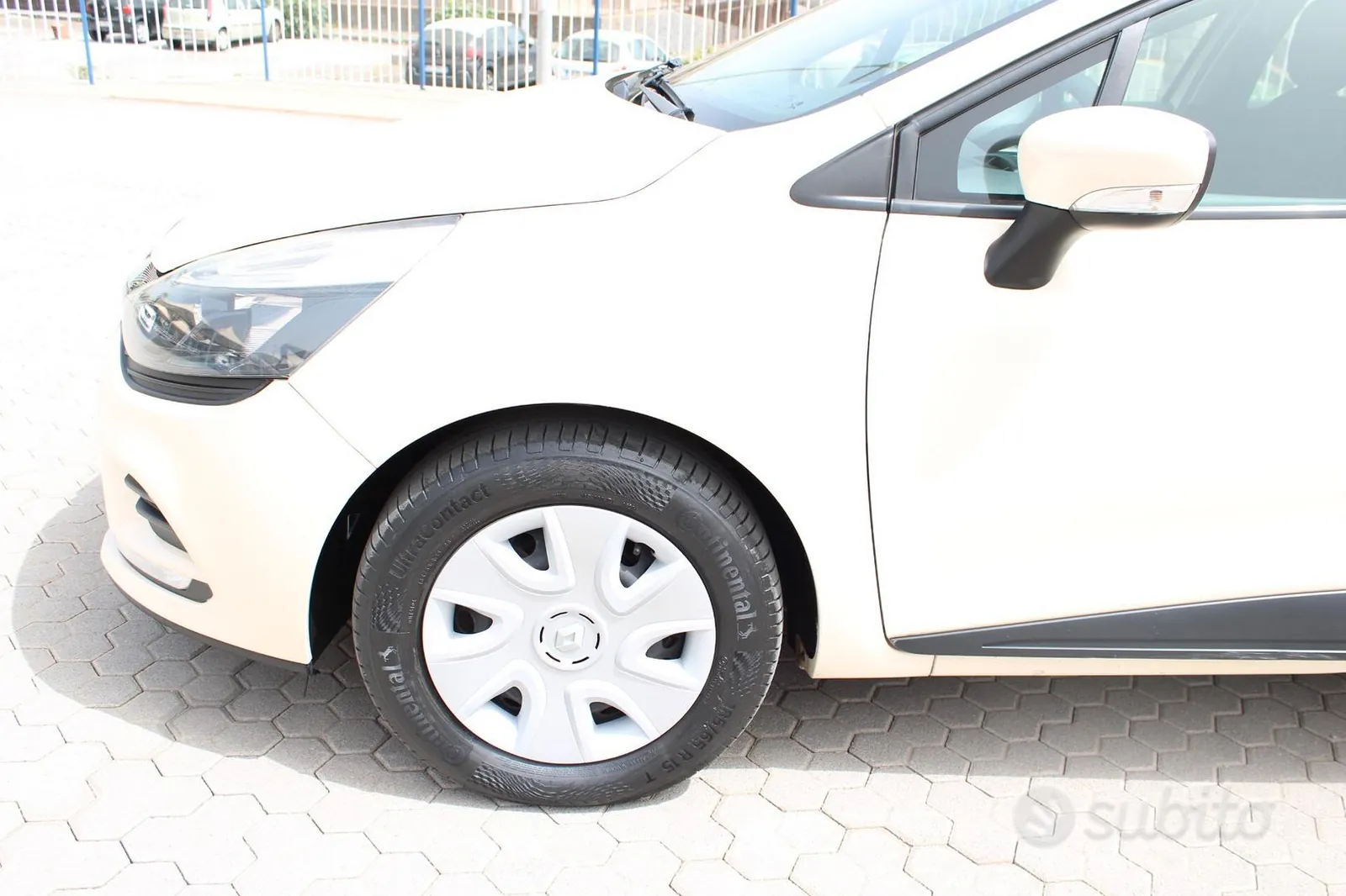 Renault Clio 2016 photo 5