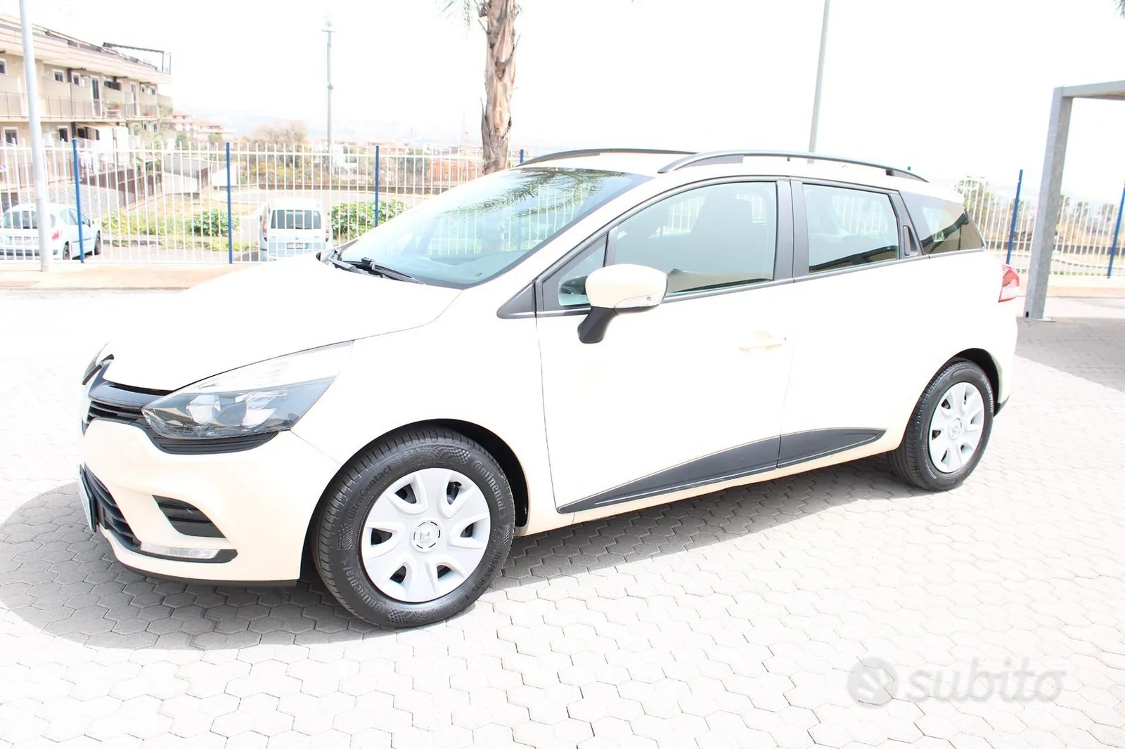 Renault Clio 2016 photo 2