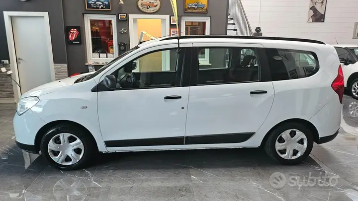 Dacia Lodgy 2015 photo 5