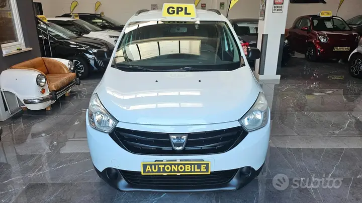 Dacia Lodgy