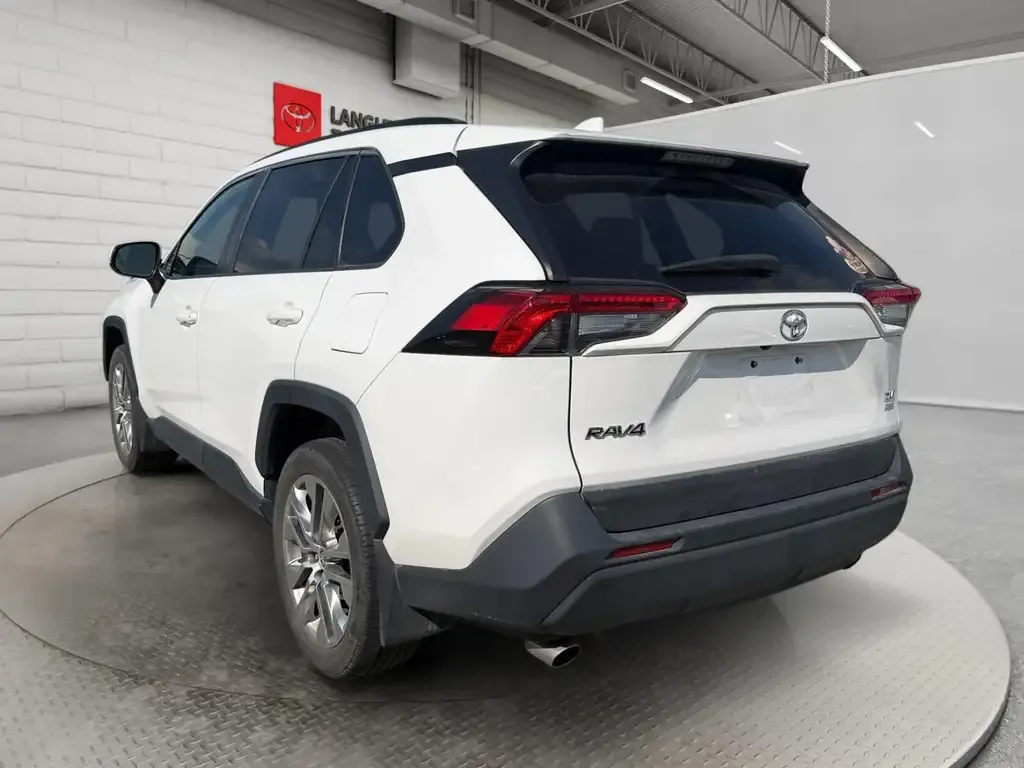 Toyota Rav4 2021 photo 4