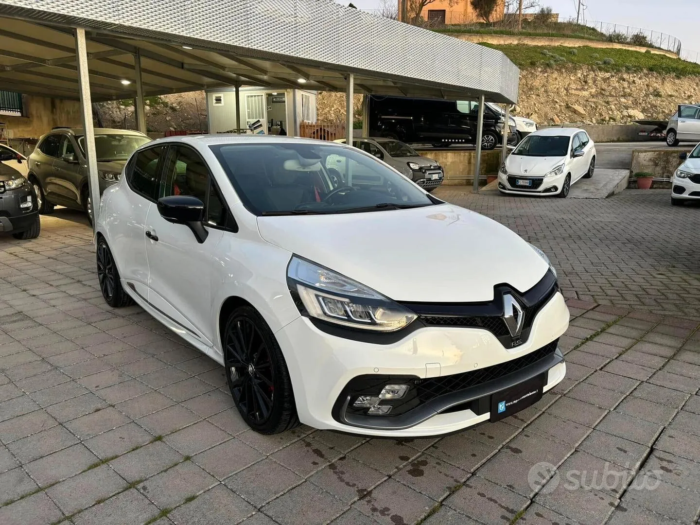Renault Clio 2018 photo 2