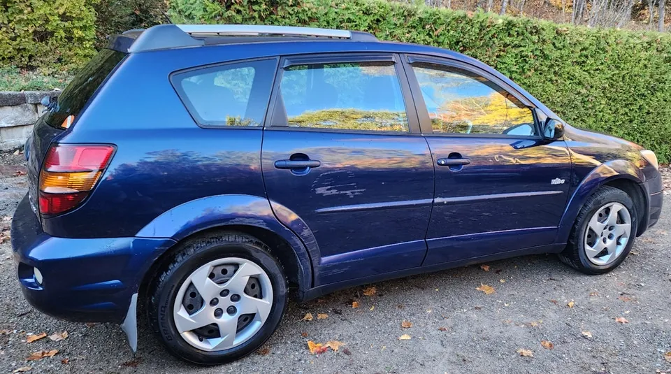 Pontiac Vibe 2003 photo 4