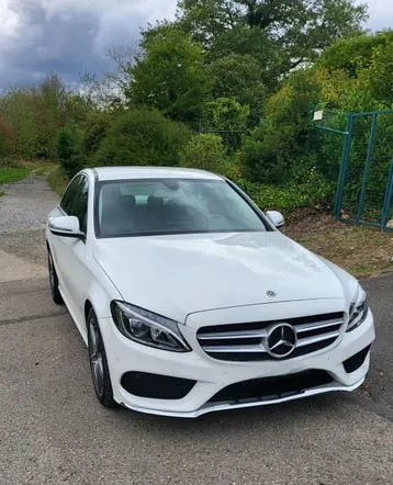 Mercedes-Benz C220D