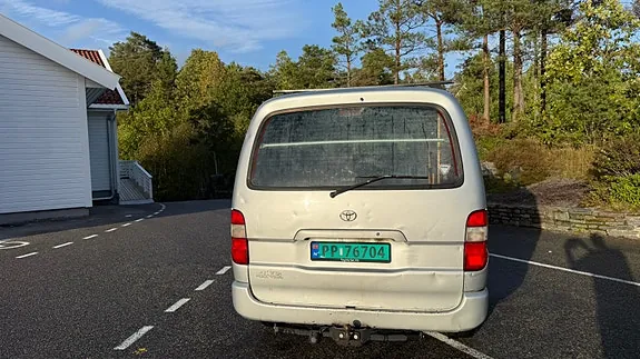 Toyota Hiace 2008 photo 4