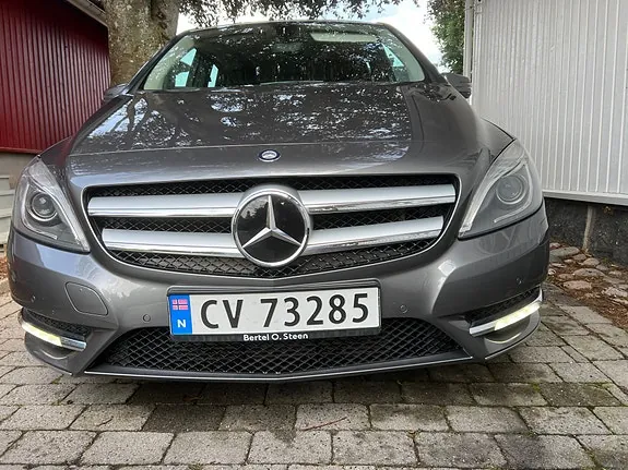Mercedes-Benz B180 D 2014 photo 3