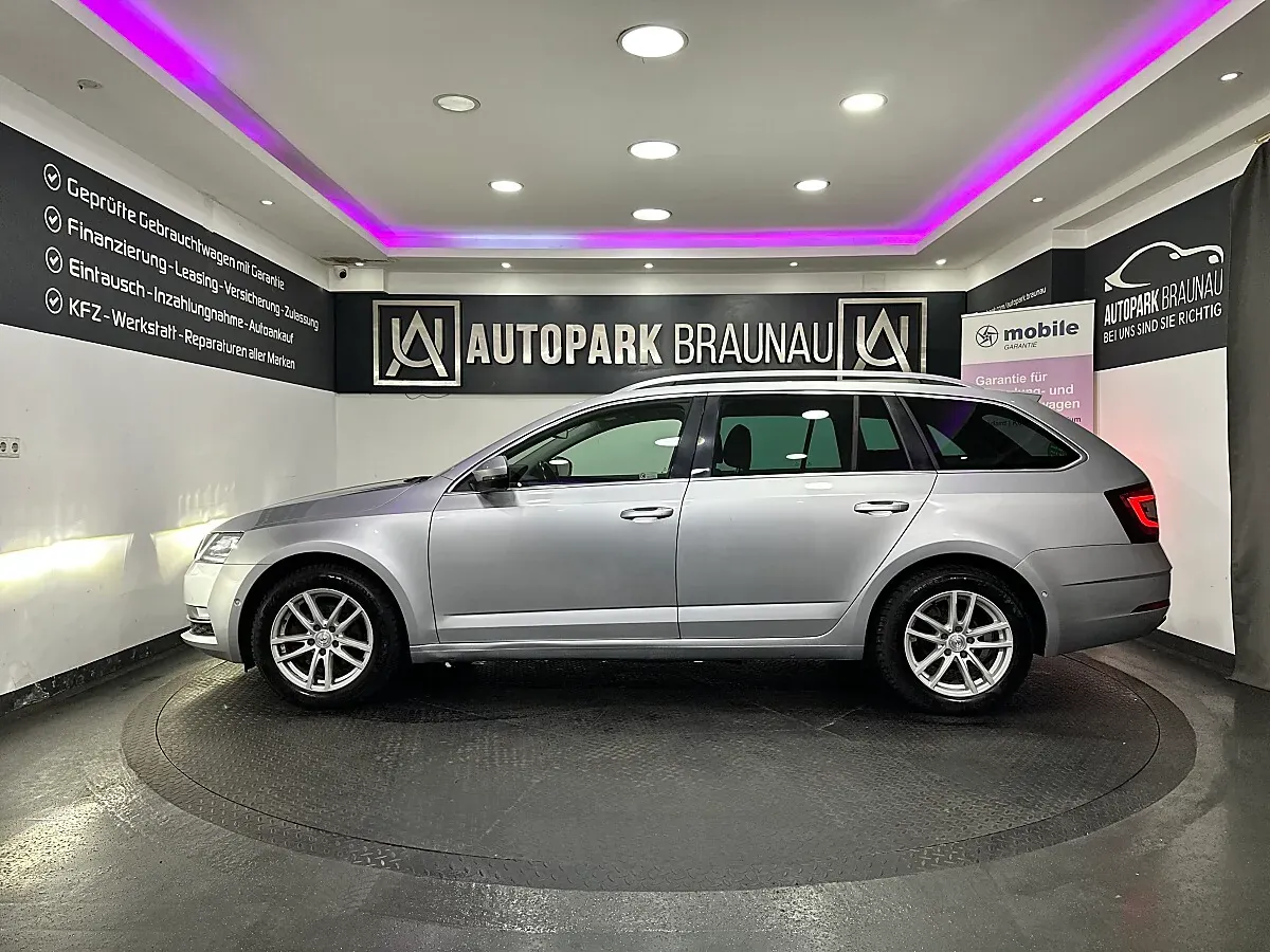 Skoda Octavia 2018 photo 3