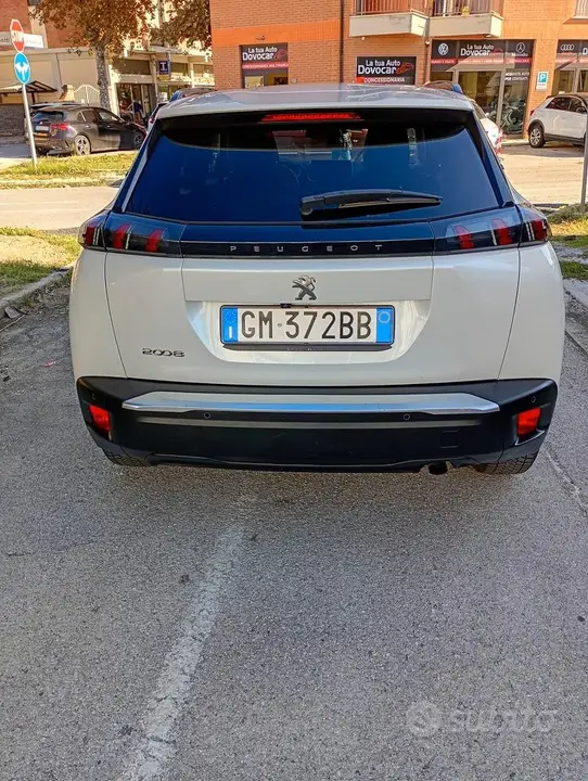 Peugeot 2008 2022 photo 4