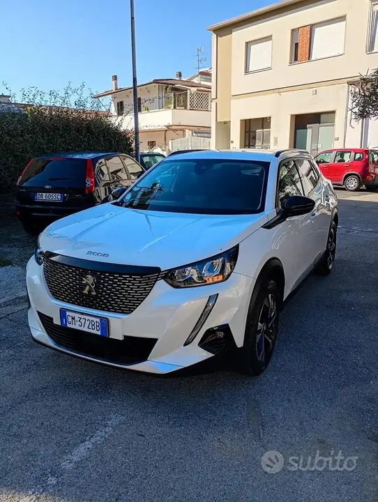 Peugeot 2008 2022 photo 3