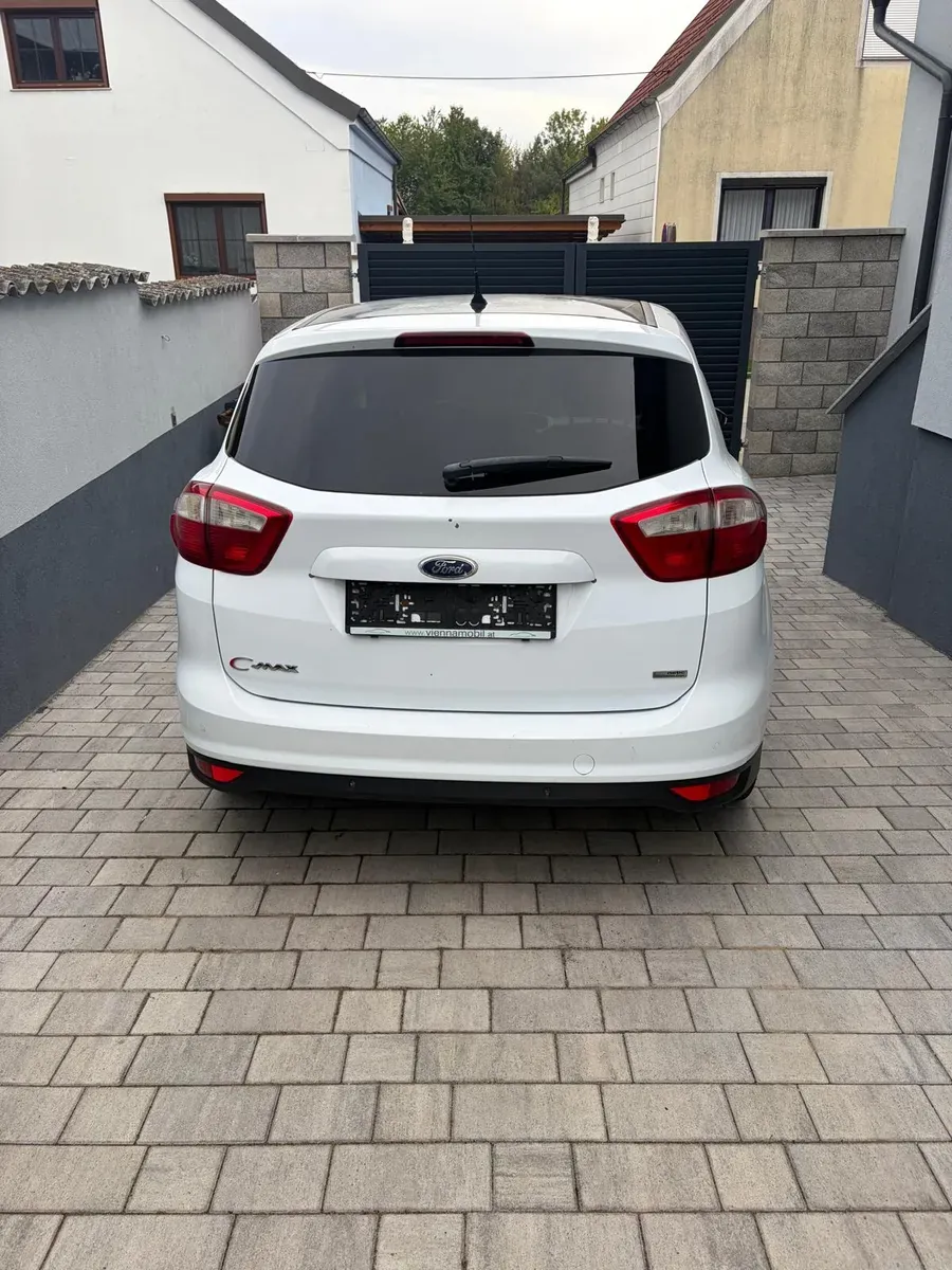 Ford C-Max 2012 photo 2