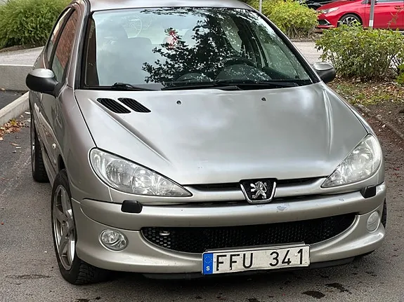 Peugeot 206