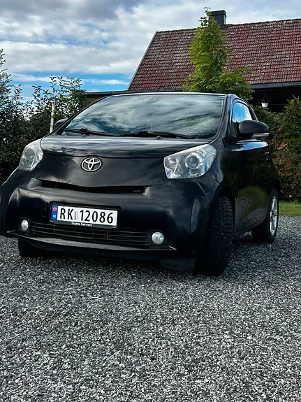 Toyota Iq 2009 photo 2