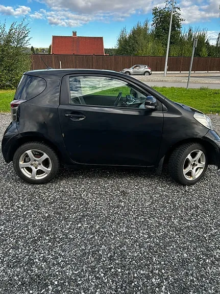 Toyota Iq 2009 photo 5