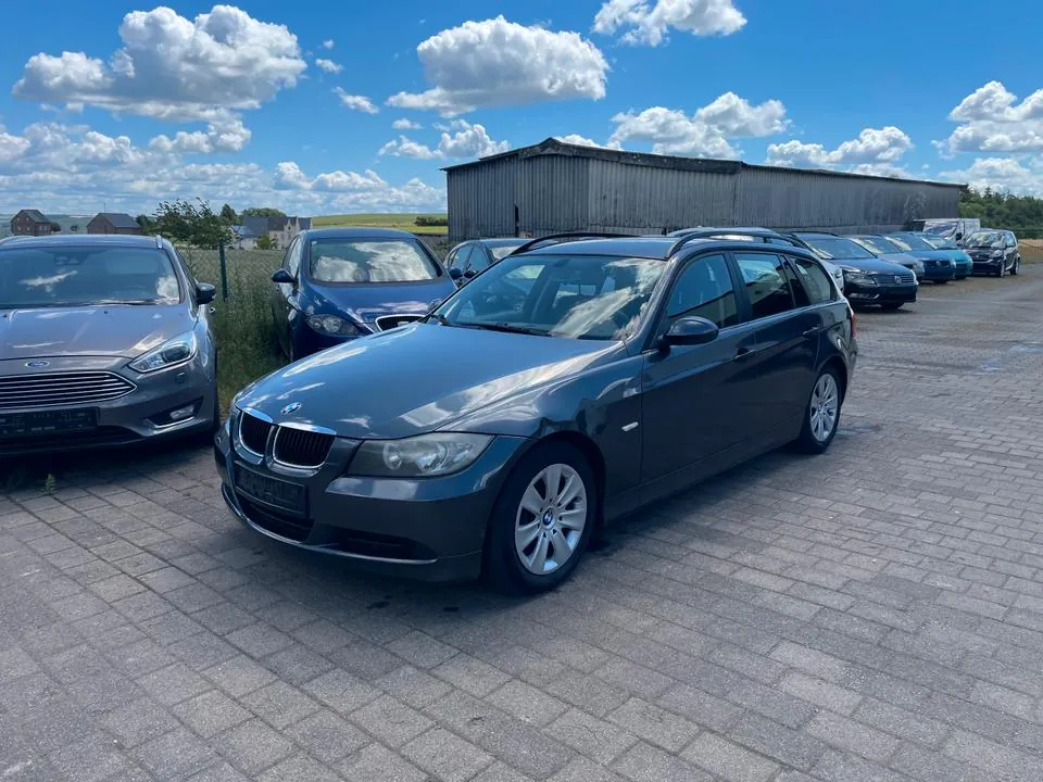 BMW 318D Touring