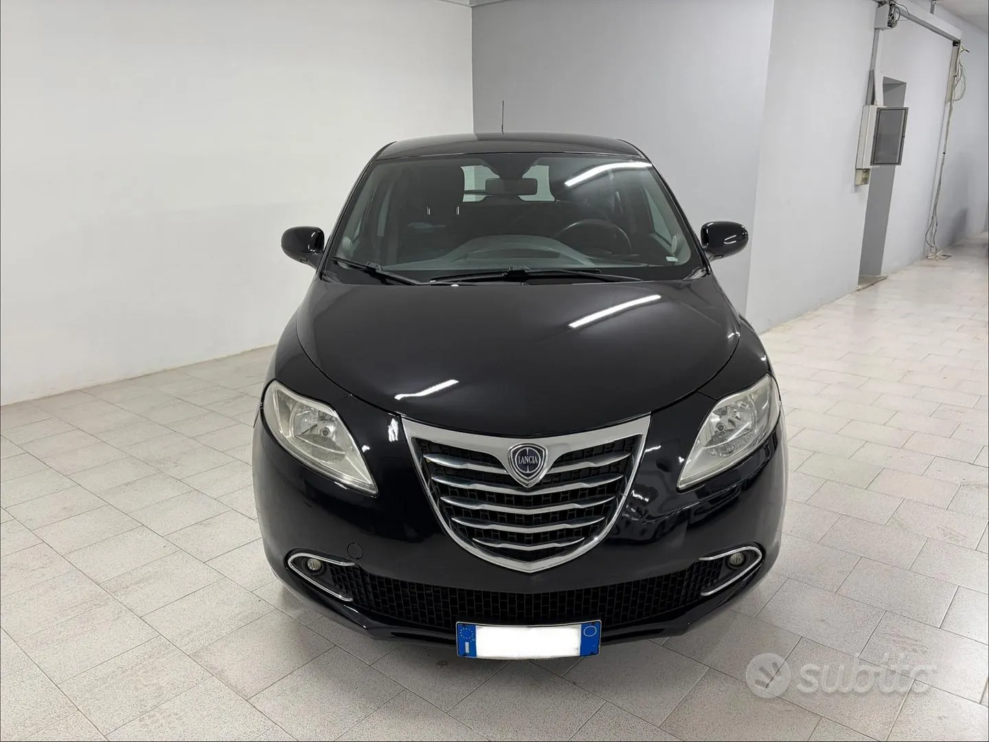 Lancia Ypsilon 2011 photo 2