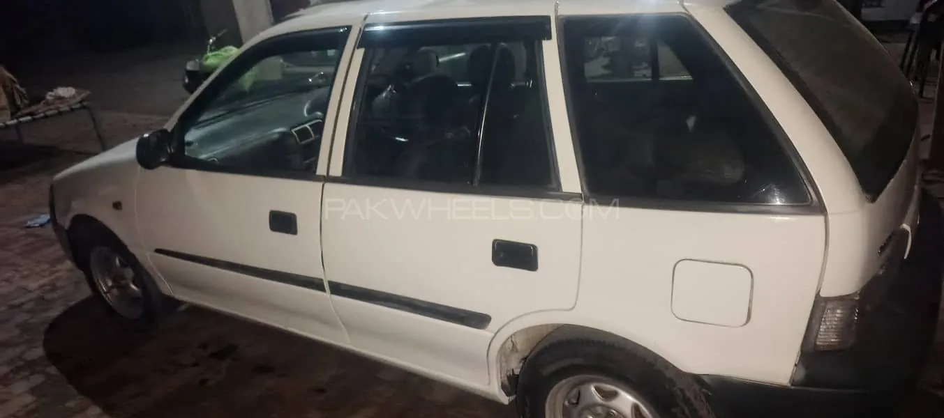 Suzuki Cultus