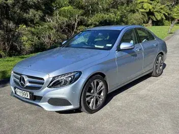 Mercedes-Benz C200 2017 photo 2