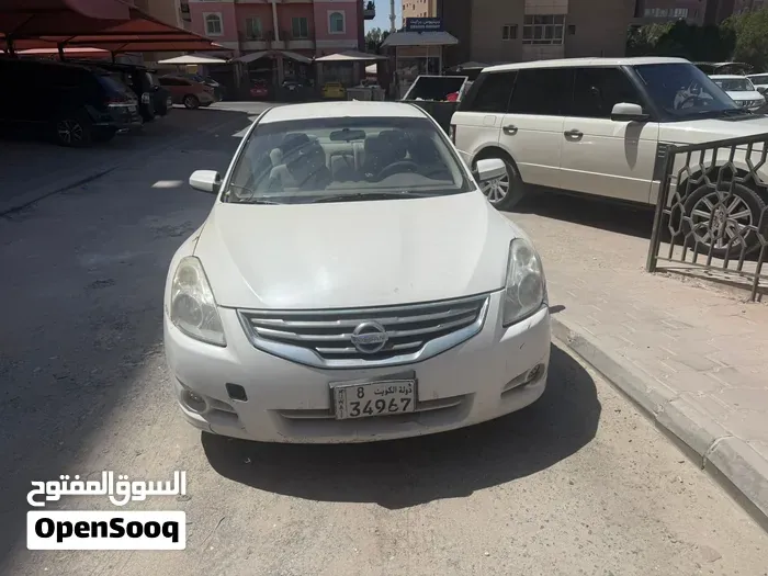 Nissan Altima 2011 photo 5