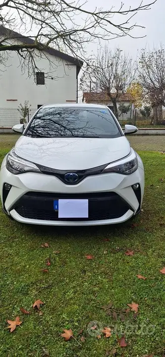 Toyota C-Hr 2021 photo 4