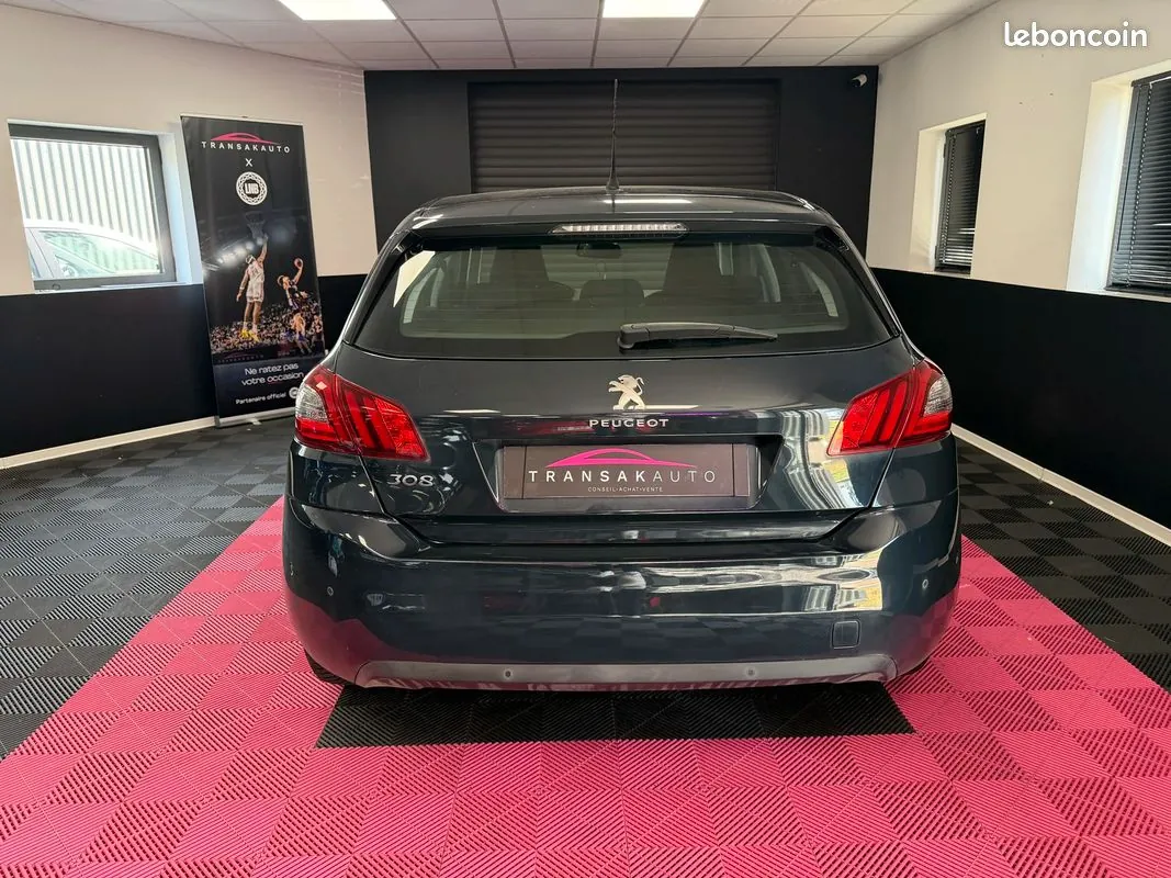 Peugeot 308 2018 photo 4