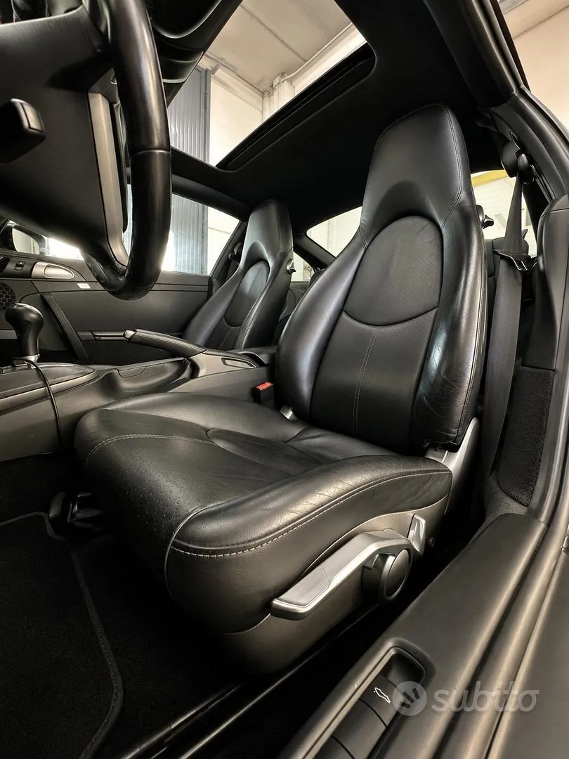 Porsche 911 2005 photo 4