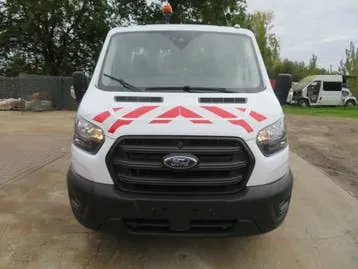 Ford Transit 2024 photo 2
