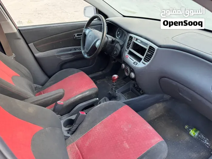 Kia Rio 2009 photo 4