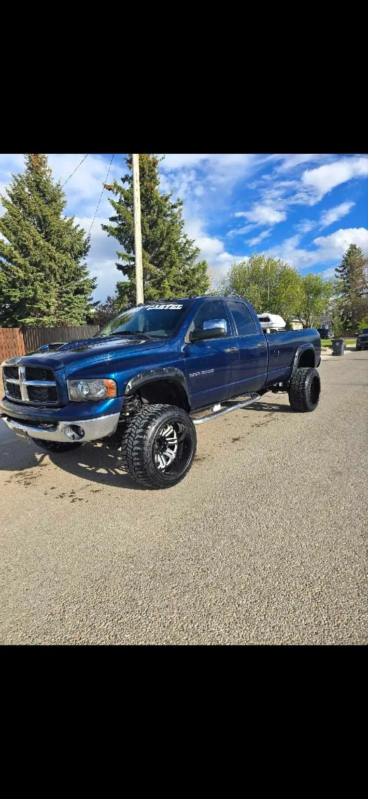 Dodge Ram 3500 2003 photo 2