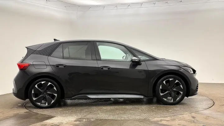 Cupra Born 2022 photo 2