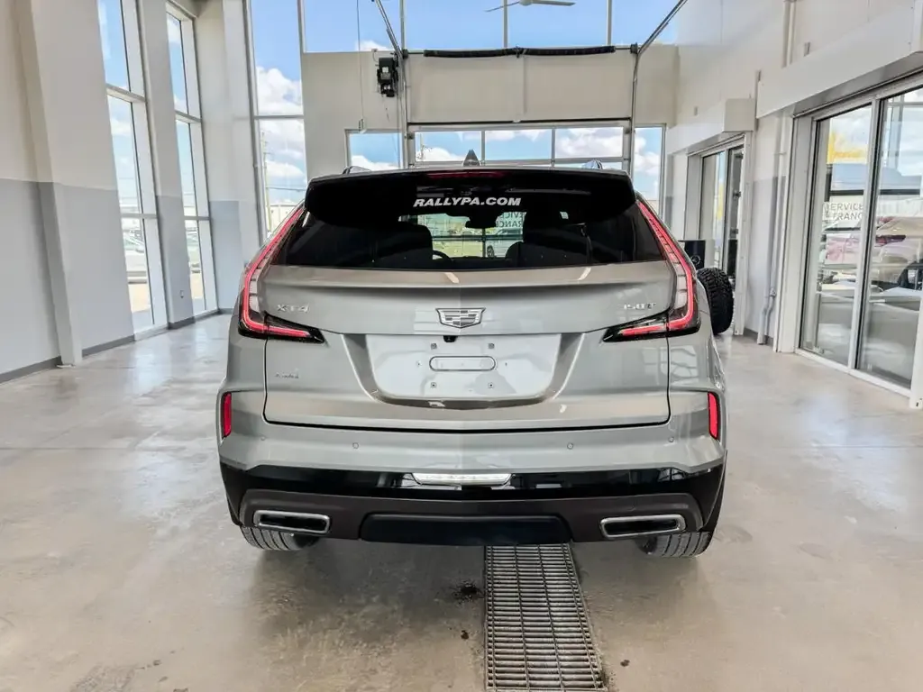 Cadillac Xt4 2024 photo 4