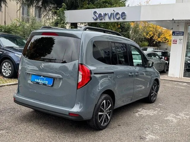 Mercedes-Benz Eqt 2024 photo 5