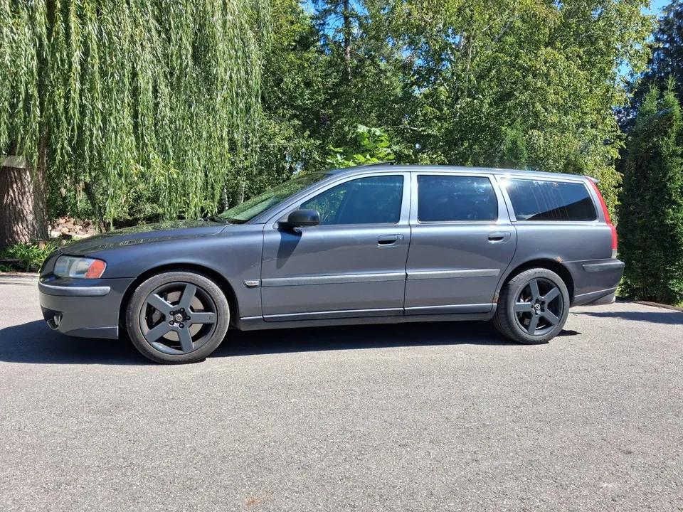 Volvo V70 2004 photo 4