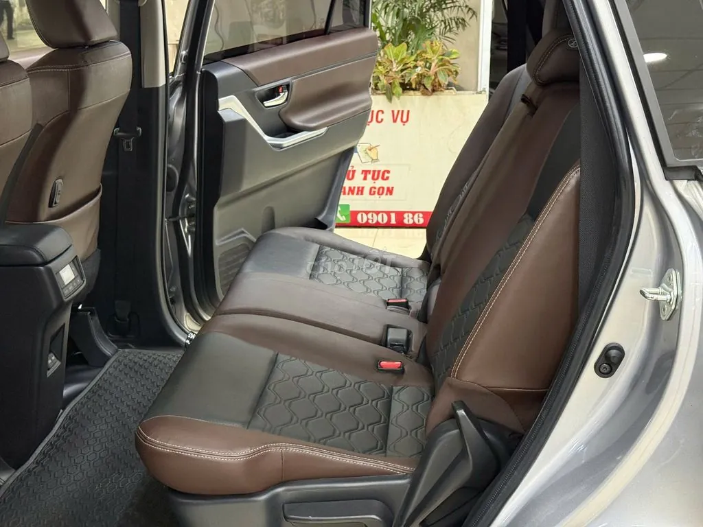 Toyota Innova Cross 2024 photo 3