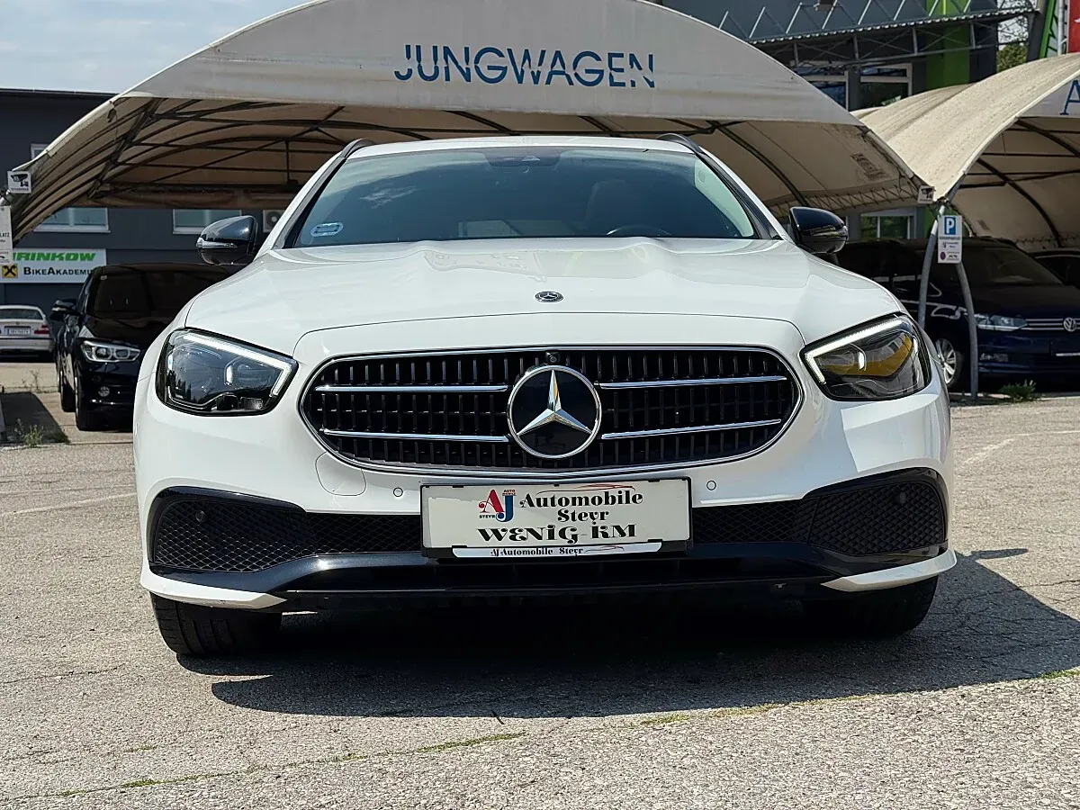 Mercedes-Benz E-Class 2020 photo 2
