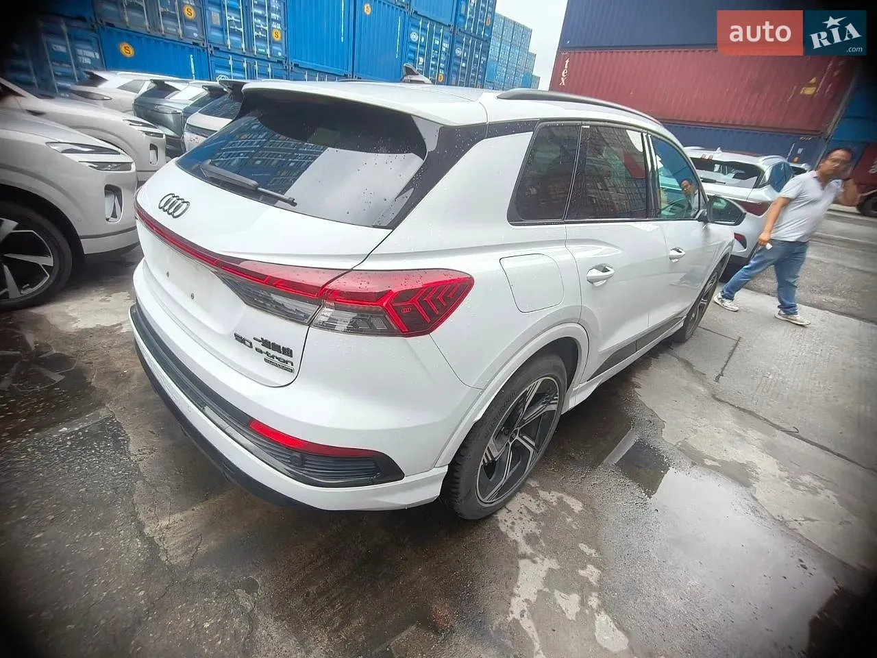 Audi Q4 E-Tron 2024 photo 5
